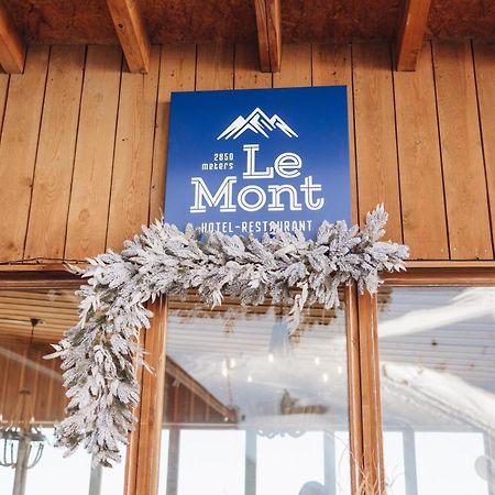 Le Mont Hotell Alma-Ata Exteriör bild